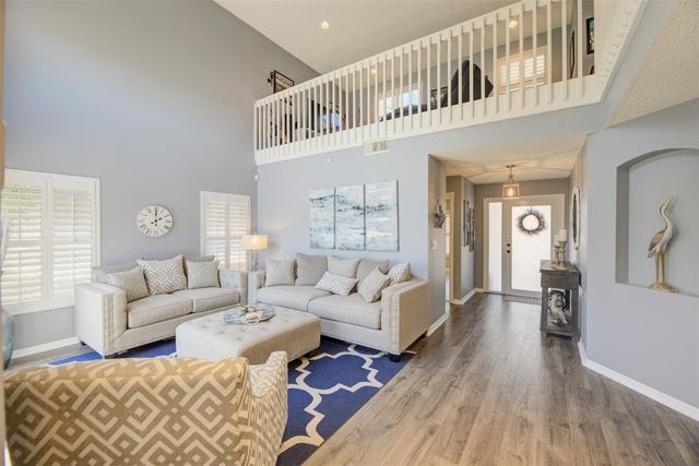 1084 Corkwood Street, Hollywood, FL 33019