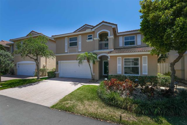 1084 Corkwood Street, Hollywood, FL 33019