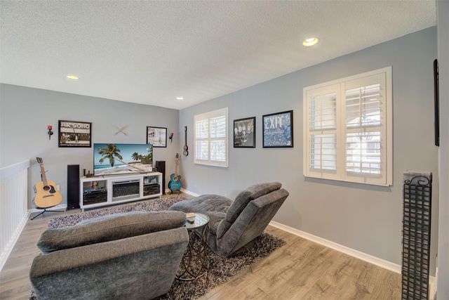 1084 Corkwood Street, Hollywood, FL 33019