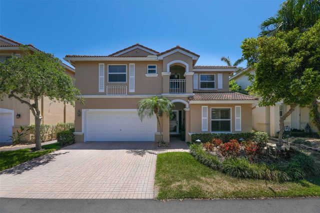 1084 Corkwood Street, Hollywood, FL 33019