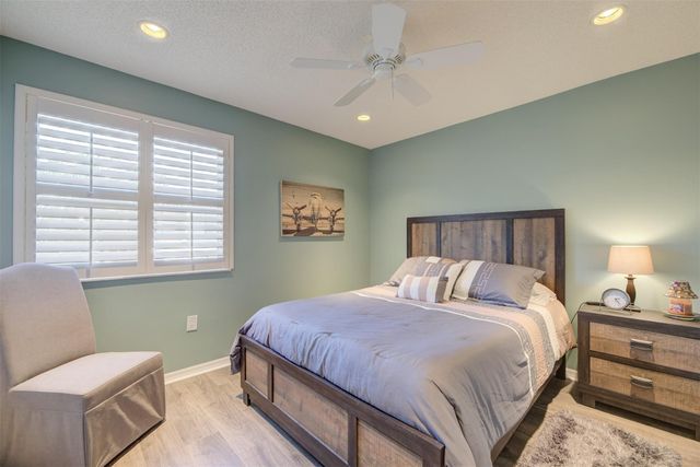 1084 Corkwood Street, Hollywood, FL 33019