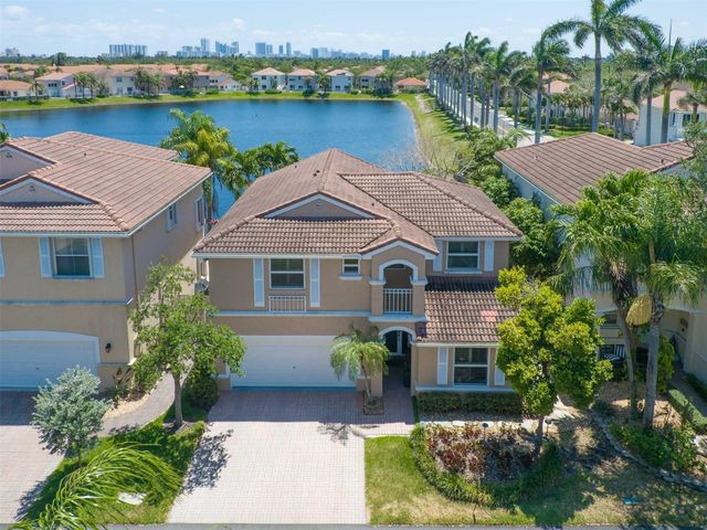 1084 Corkwood Street, Hollywood, FL 33019