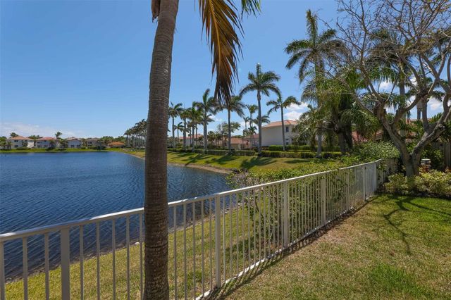 1084 Corkwood Street, Hollywood, FL 33019