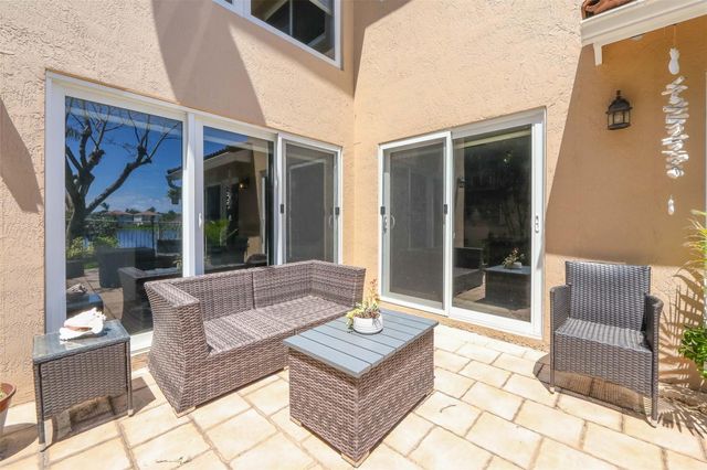 1084 Corkwood Street, Hollywood, FL 33019