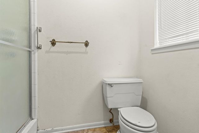 233 Fairway, Gilmer, TX 75644