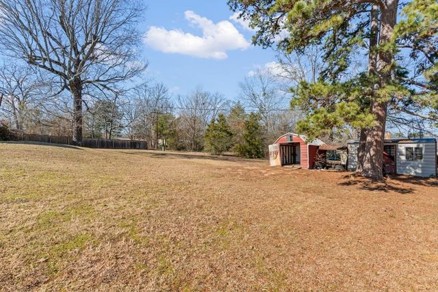 233 Fairway, Gilmer, TX 75644