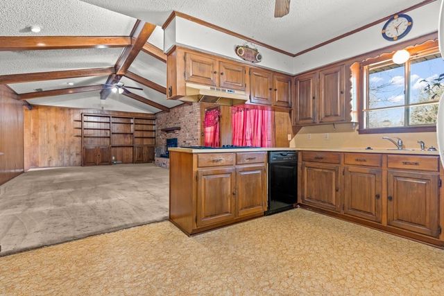 233 Fairway, Gilmer, TX 75644