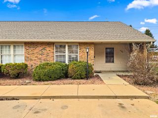 642 N 3RD Avenue # 7, Morton, IL 61550