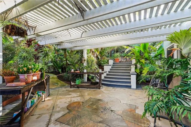 25822 Chrisanta Drive, Mission Viejo, CA 92691