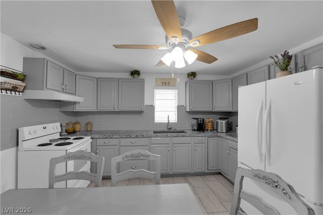 2512 Statz Street, North Las Vegas, NV 89030