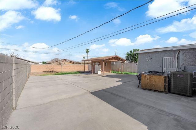 2512 Statz Street, North Las Vegas, NV 89030