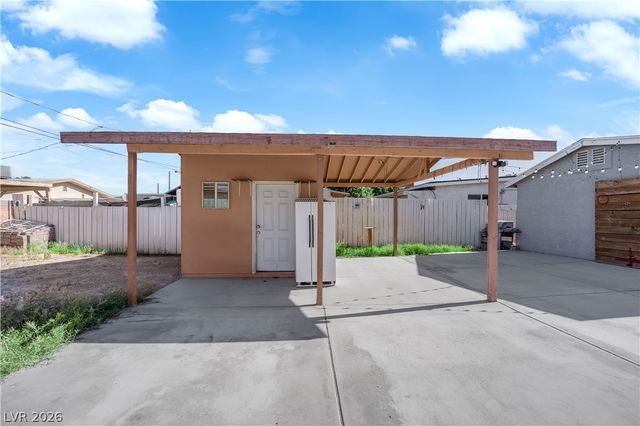 2512 Statz Street, North Las Vegas, NV 89030