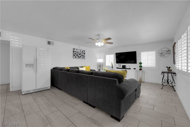 2512 Statz Street, North Las Vegas, NV 89030