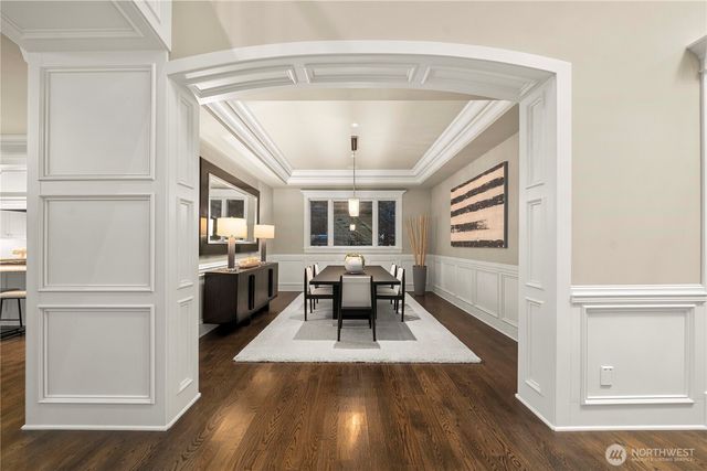 10021 NE 16th Place, Bellevue, WA 98004