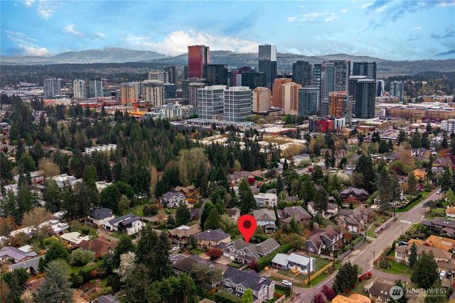 10021 NE 16th Place, Bellevue, WA 98004