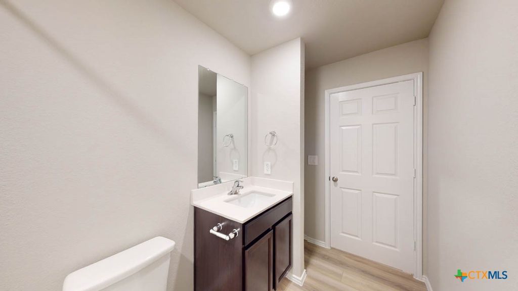 Image 27 of property listing at 222 Quarter Horse Road, Nolanville, TX 76559