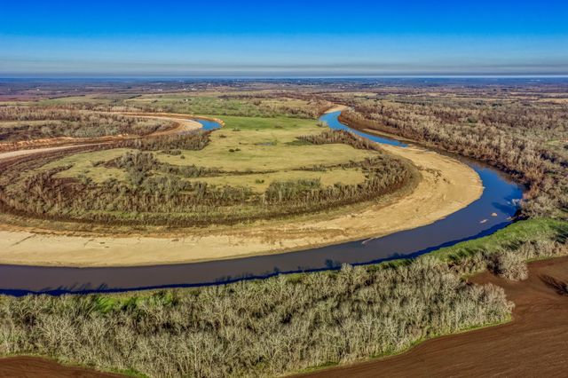 0000 Steck Bottom Road, Sealy, TX 77474