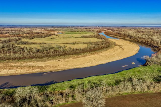 0000 Steck Bottom Road, Sealy, TX 77474