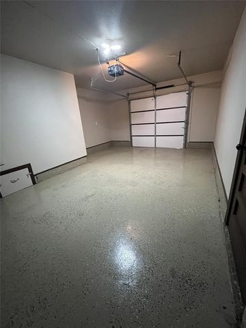 101 NE 5th Street, Moore, OK 73160