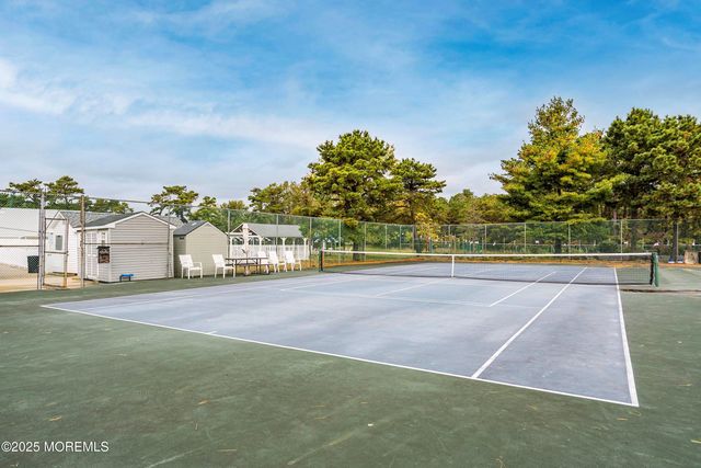 12 Plymouth Drive, Berkeley, NJ 08721