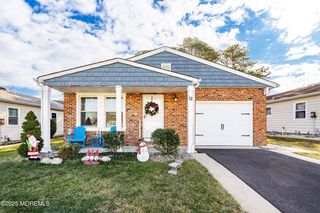 12 Plymouth Drive, Berkeley, NJ 08721