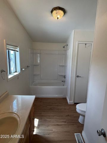 22875 W CACTUS WREN Lane, Congress, AZ 85332