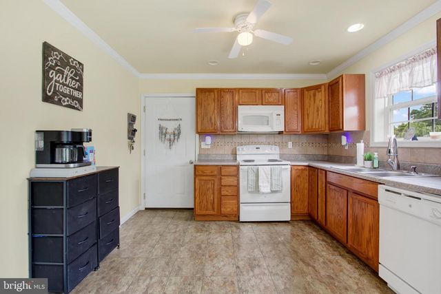 1475 GABLERS RD, Gardners, PA 17324