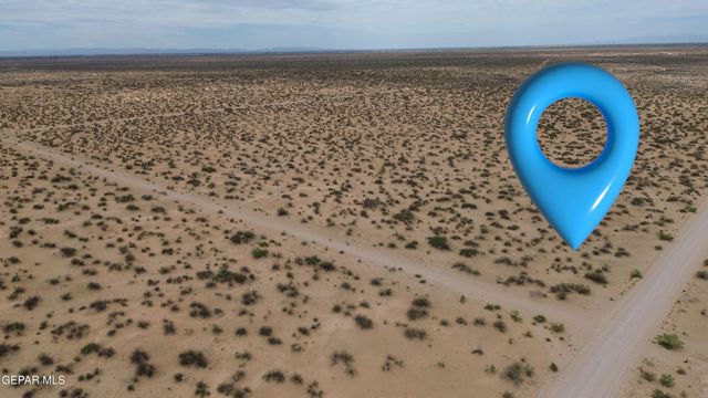 34964 5 Acres Road, El Paso, TX 79938