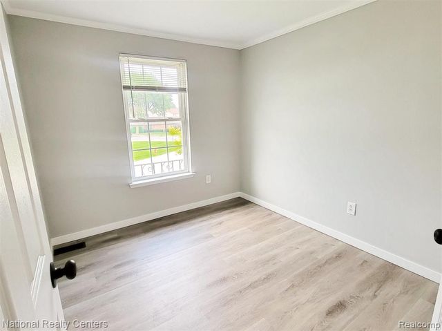 35299 Terrybrook Drive, Sterling Heights, MI 48312