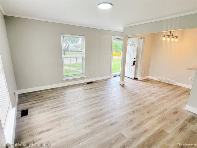 35299 Terrybrook Drive, Sterling Heights, MI 48312