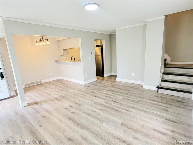 35299 Terrybrook Drive, Sterling Heights, MI 48312