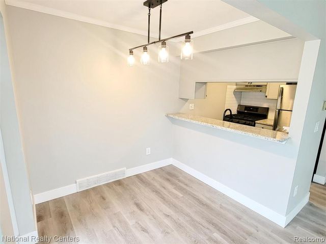 35299 Terrybrook Drive, Sterling Heights, MI 48312