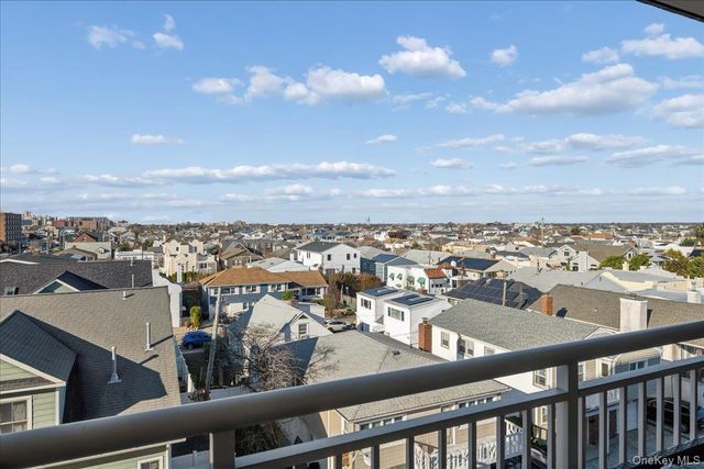 855 E Broadway 4G, Long Beach, NY 11561