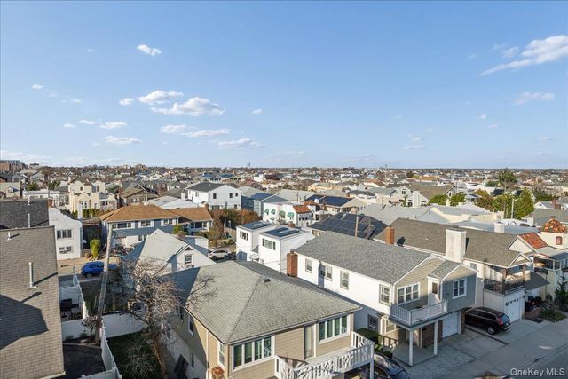 855 E Broadway 4G, Long Beach, NY 11561