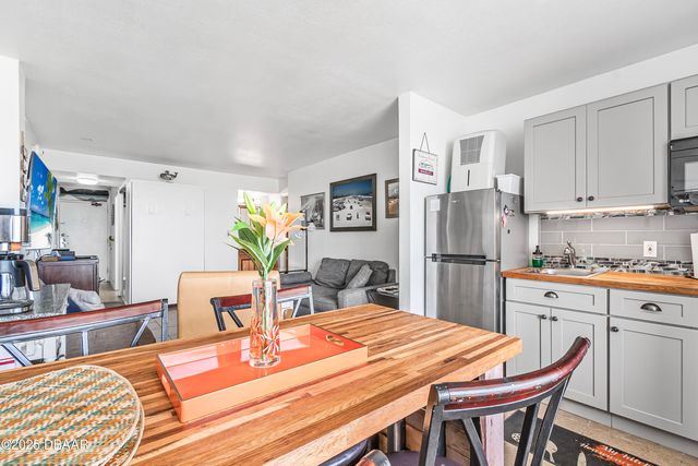 935 S Atlantic Avenue # 505, Daytona Beach, FL 32118