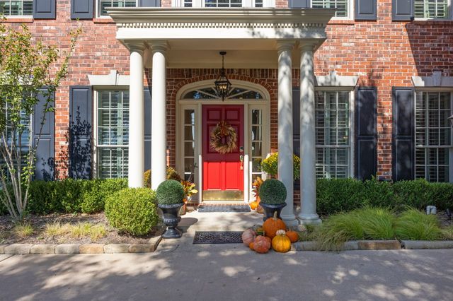 9227 Lanshire Drive, Dallas, TX 75238