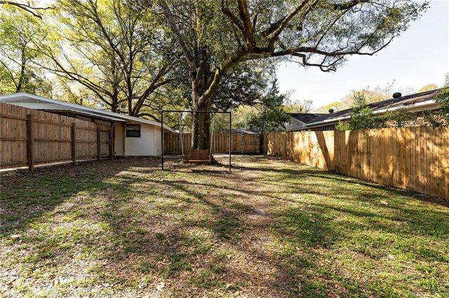 5404 Forest Park Drive, Mobile, AL 36618