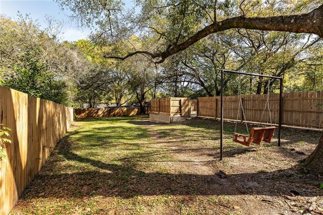 5404 Forest Park Drive, Mobile, AL 36618