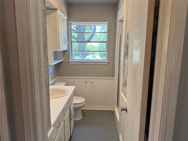 2008 Lyndon Circle, The Village, OK 73120