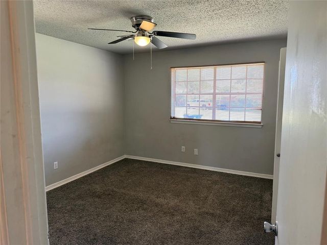 2008 Lyndon Circle, The Village, OK 73120