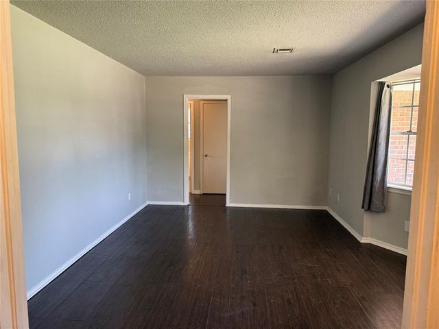 2008 Lyndon Circle, The Village, OK 73120