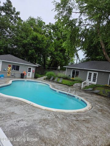 59 Lake Ave, Louisville, KY 40206