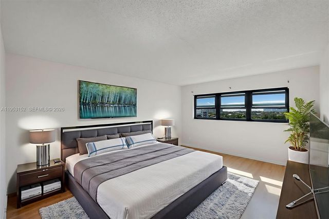 3200 Port Royale Dr N 1006, Fort Lauderdale, FL 33308