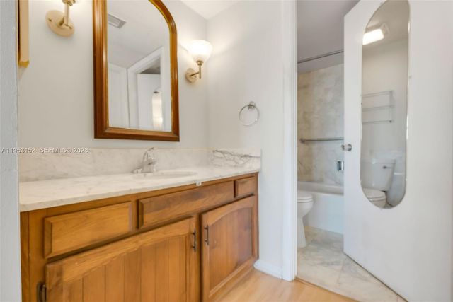 3200 Port Royale Dr N 1006, Fort Lauderdale, FL 33308