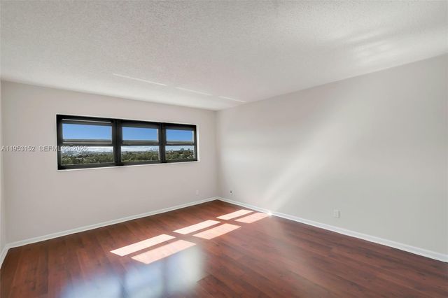 3200 Port Royale Dr N 1006, Fort Lauderdale, FL 33308