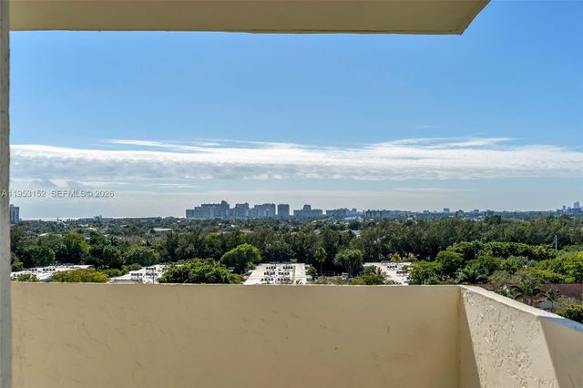 3200 Port Royale Dr N 1006, Fort Lauderdale, FL 33308