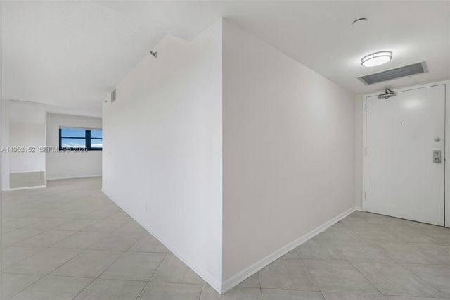 3200 Port Royale Dr N 1006, Fort Lauderdale, FL 33308