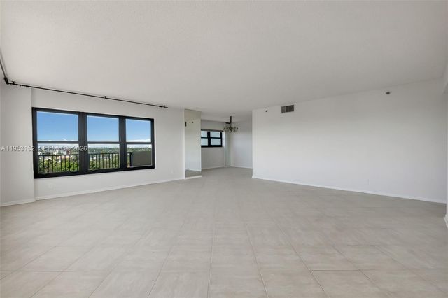 3200 Port Royale Dr N 1006, Fort Lauderdale, FL 33308