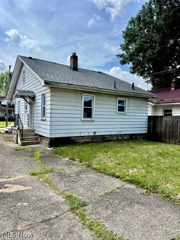 328 Marmion Avenue, Youngstown, OH 44507
