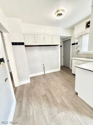 328 Marmion Avenue, Youngstown, OH 44507